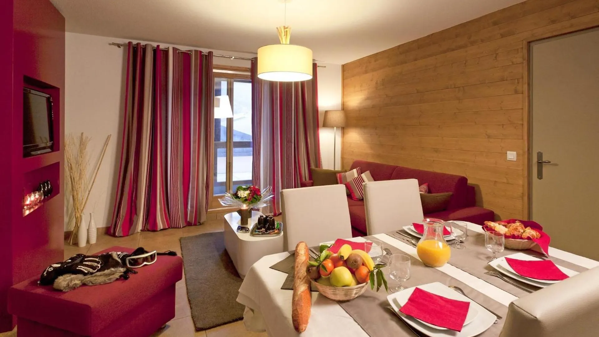 5 Pieces 10 Pers Apartment Sainte-Foy-Tarentaise