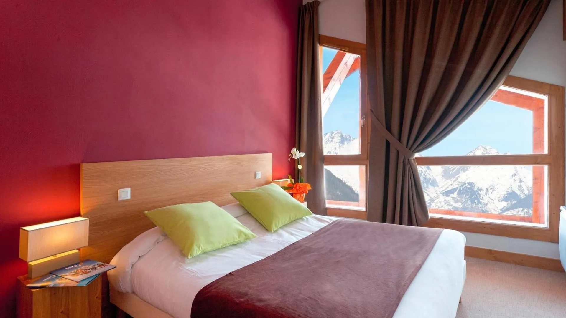 5 Pieces 10 Pers Apartment Sainte-Foy-Tarentaise 0*,  France